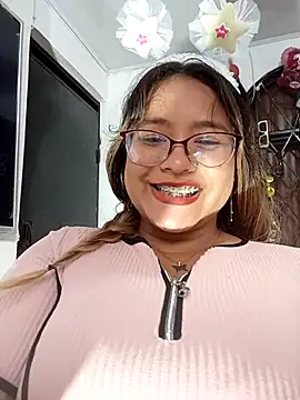 Snapshot of AsshleyVillaloboss chatting on September 30, 10:15 pm AsshleyVillaloboss online show from September 30, 10:15 pm