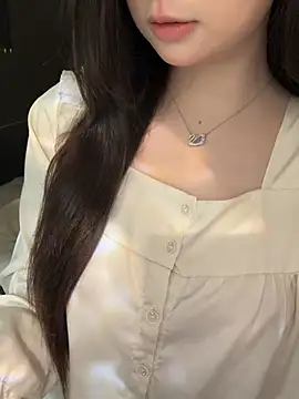 Snapshot of Nana_kute20 chatting on May 14, 7:15 am Nana kute20 online show from May 14, 7:15 am