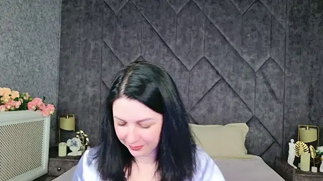 Nina Stane online show from March 23, 6:17 am