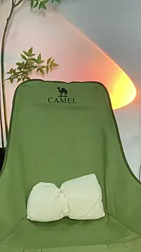 Snapshot of zhizhinaigai chatting on December 2, 3:01 am zhizhinaigai online show from December 2, 3:01 am