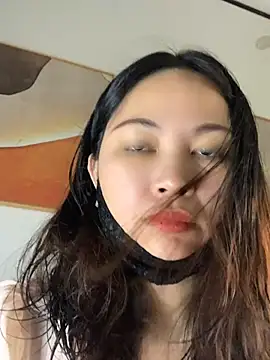 Snapshot of zhizhinaigai chatting on May 13, 3:59 am zhizhinaigai online show from May 13, 3:59 am
