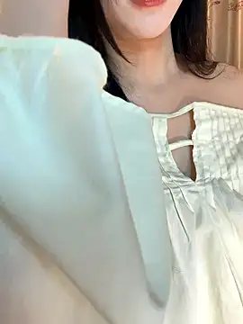 Dior baby online show from March 17, 2:49 am