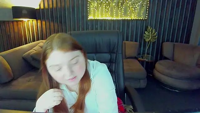 KattyRose8 online show from July 30, 5:39 am