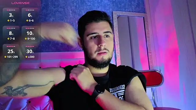 Snapshot of ryan_evanss chatting on September 15, 9:53 am ryan evanss online show from September 15, 9:53 am