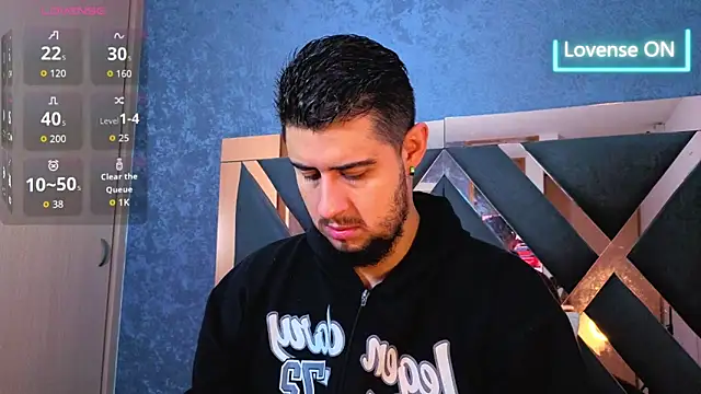 Snapshot of ryan_evanss chatting on November 5, 11:10 am ryan evanss online show from November 5, 11:10 am