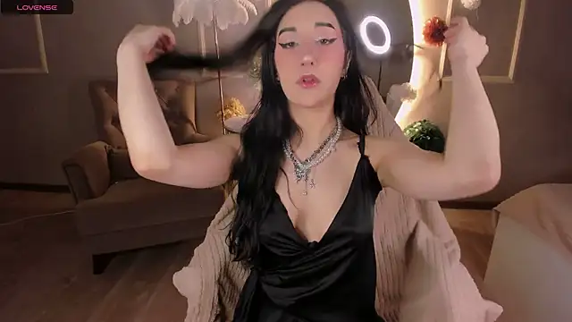 Lii Rose online show from July 3, 9:10 pm