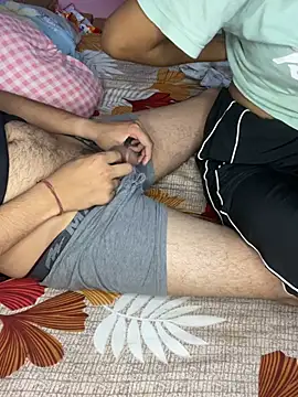 Snapshot of baby_dall chatting on April 24, 5:04 pm baby dall online show from April 24, 5:04 pm