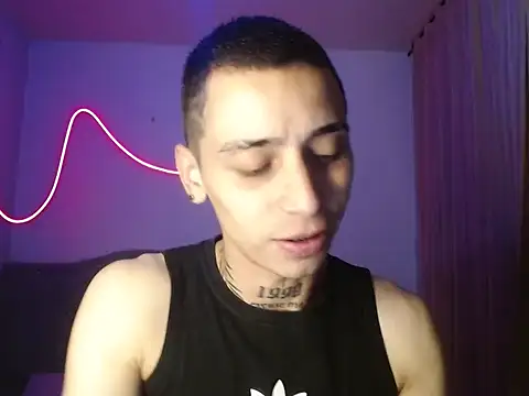 Snapshot of xalejo_max chatting on September 26, 1:31 am xalejo max online show from September 26, 1:31 am