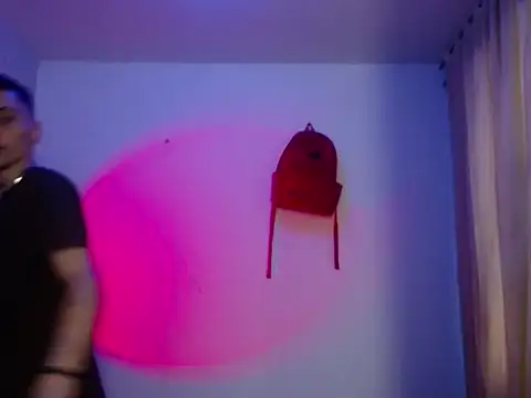 Snapshot of xalejo_max chatting on October 10, 9:03 pm xalejo max online show from October 10, 9:03 pm