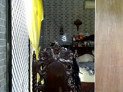 kylinexx online show from May 3, 2:50 am
