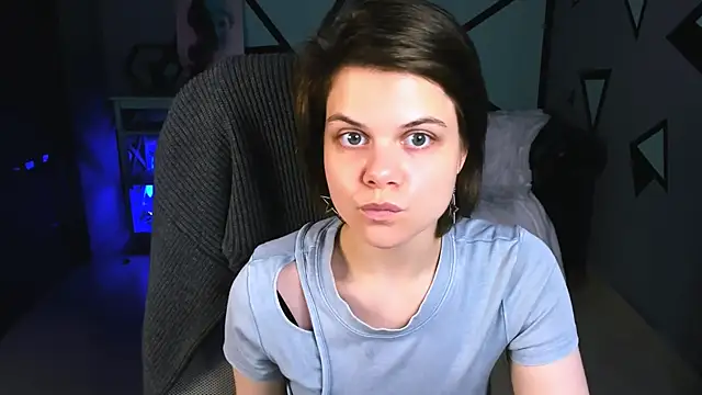 Snapshot of EllieMurler chatting on November 5, 9:20 am EllieMurler online show from November 5, 9:20 am