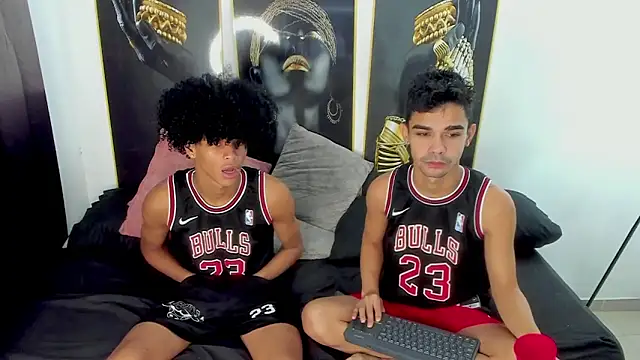 Snapshot of Violet_Dream2 chatting on November 25, 5:46 pm Violet Dream2 online show from November 25, 5:46 pm