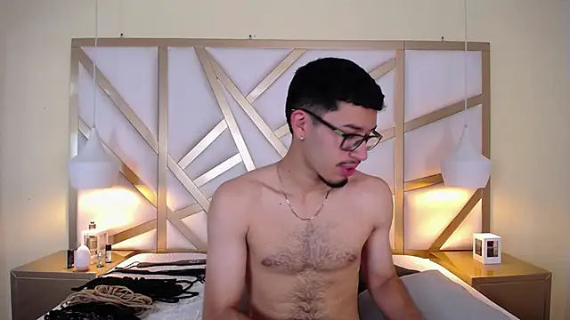 Snapshot of Jaxon_Carter chatting on October 13, 8:53 pm Jaxon Carter online show from October 13, 8:53 pm