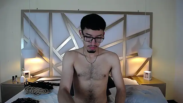 Snapshot of Jaxon_Carter chatting on October 18, 12:02 am Jaxon Carter online show from October 18, 12:02 am