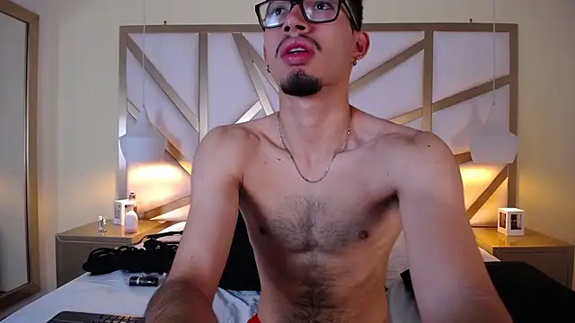 Snapshot of Jaxon_Carter chatting on November 8, 9:46 pm Jaxon Carter online show from November 8, 9:46 pm