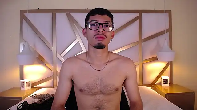 Snapshot of Jaxon_Carter chatting on December 3, 11:58 pm Jaxon Carter online show from December 3, 11:58 pm