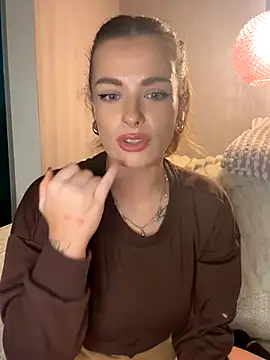 Snapshot of PiperPassionX chatting on October 18, 10:32 pm PiperPassionX online show from October 18, 10:32 pm