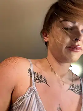 Snapshot of PiperPassionX chatting on October 21, 8:53 pm PiperPassionX online show from October 21, 8:53 pm