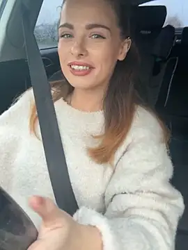 Snapshot of PiperPassionX chatting on October 27, 3:05 pm PiperPassionX online show from October 27, 3:05 pm