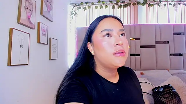 Zoey thompson online show from March 6, 7:54 pm