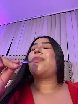Zoey thompson online show from April 30, 3:02 am
