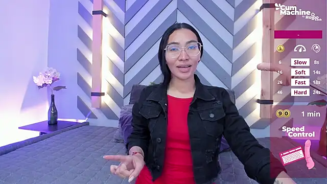 lucyy liiuu online show from October 3, 1:08 pm