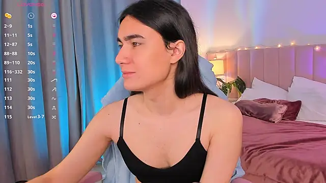 Snapshot of HeyAlena chatting on September 25, 6:06 am HeyAlena online show from September 25, 6:06 am