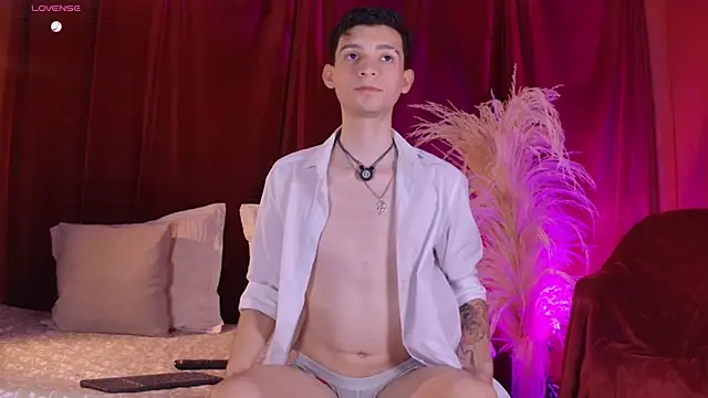 VicenteFerrer online show from June 2, 10:34 pm