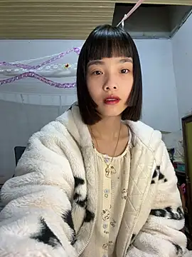 andymi1 online show from April 30, 1:56 am