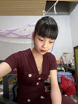 Snapshot of andymi1 chatting on June 12, 12:26 pm andymi1 online show from June 12, 12:26 pm
