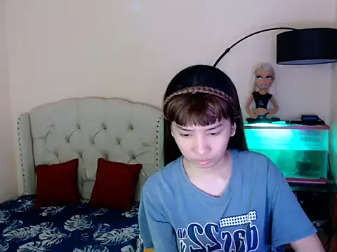 ShantalFoxxy  online show from March 2, 12:24 am