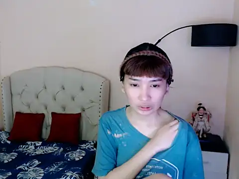 ShantalFoxxy  online show from July 15, 1:11 am