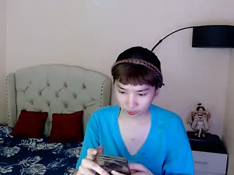 ShantalFoxxy  online show from July 23, 12:57 am