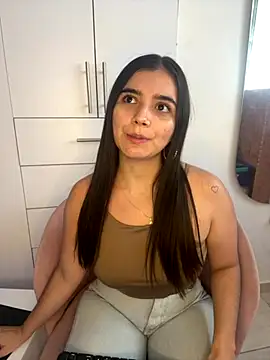 salomecute21 online show from October 23, 12:04 pm