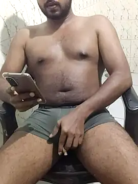 Snapshot of hornywildman123 chatting on April 29, 7:31 pm hornywildman123 online show from April 29, 7:31 pm