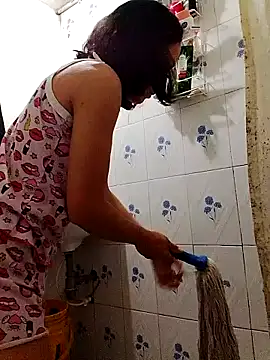 Natzu Choi online show from March 10, 2:22 pm