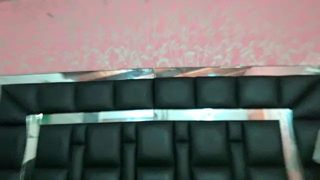 Snapshot of anzhel_novick chatting on September 27, 11:59 am anzhel novick online show from September 27, 11:59 am