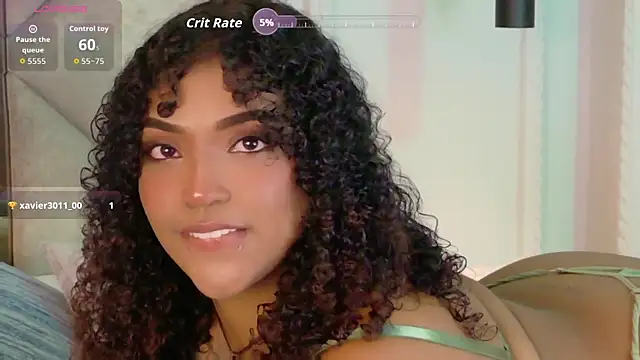 Snapshot of Cristal-Jonnes chatting on May 25, 5:24 am Cristal-Jonnes online show from May 25, 5:24 am
