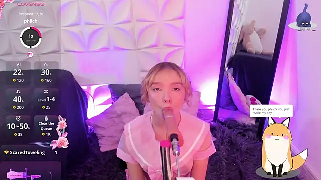 Snapshot of JuliethMoss chatting on October 28, 8:11 pm JuliethMoss online show from October 28, 8:11 pm