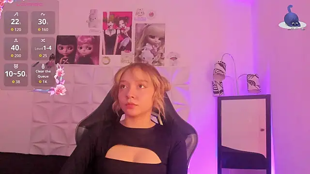 Snapshot of JuliethMoss chatting on November 5, 8:09 pm JuliethMoss online show from November 5, 8:09 pm