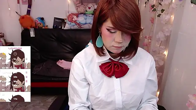 jadedelux  online show from March 13, 7:42 pm