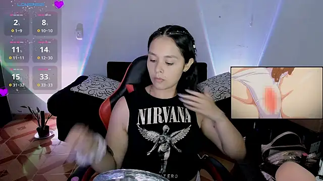 lila kitty81 online show from April 28, 10:26 pm