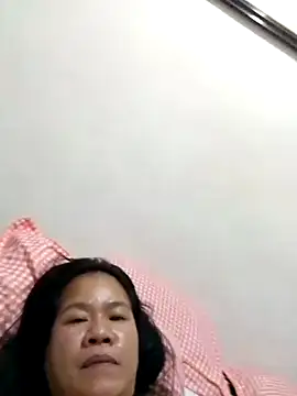 AsianbouncieGIRL online show from May 15, 11:23 pm