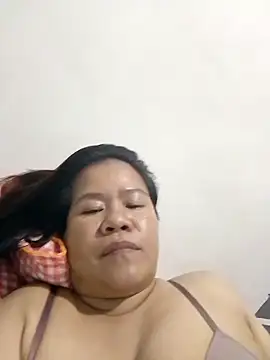 AsianbouncieGIRL online show from June 5, 12:06 am
