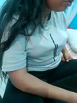 Snapshot of hotty-sapna chatting on October 31, 5:08 am hotty-sapna online show from October 31, 5:08 am