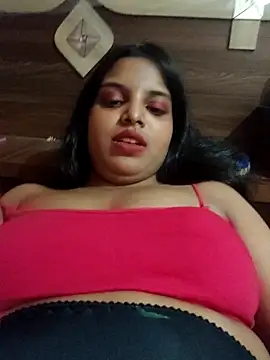 Maahhii 2 online show from April 2, 2:58 pm
