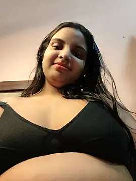 Maahhii 2 online show from April 27, 7:45 pm