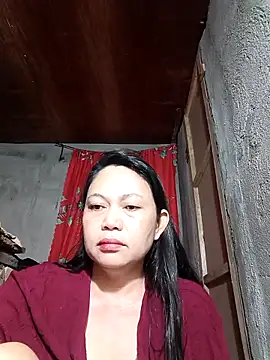 Snapshot of Everleigh_mom chatting on November 26, 7:59 pm Everleigh mom online show from November 26, 7:59 pm