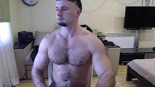 muscle uncut online show from November 27, 12:40 pm