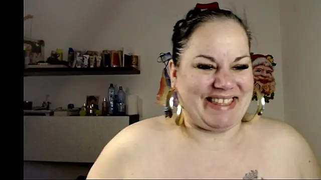 andreea2011 online show from February 12, 7:36 am